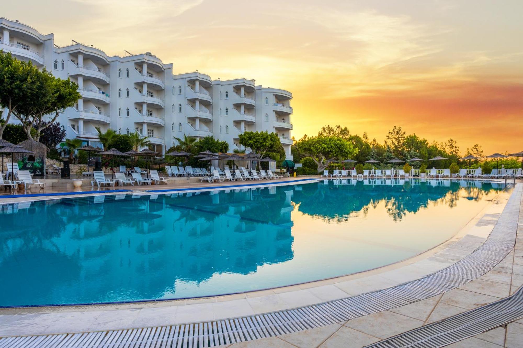 Olbios Marina Resort Hotel Kumkuyu Exterior foto